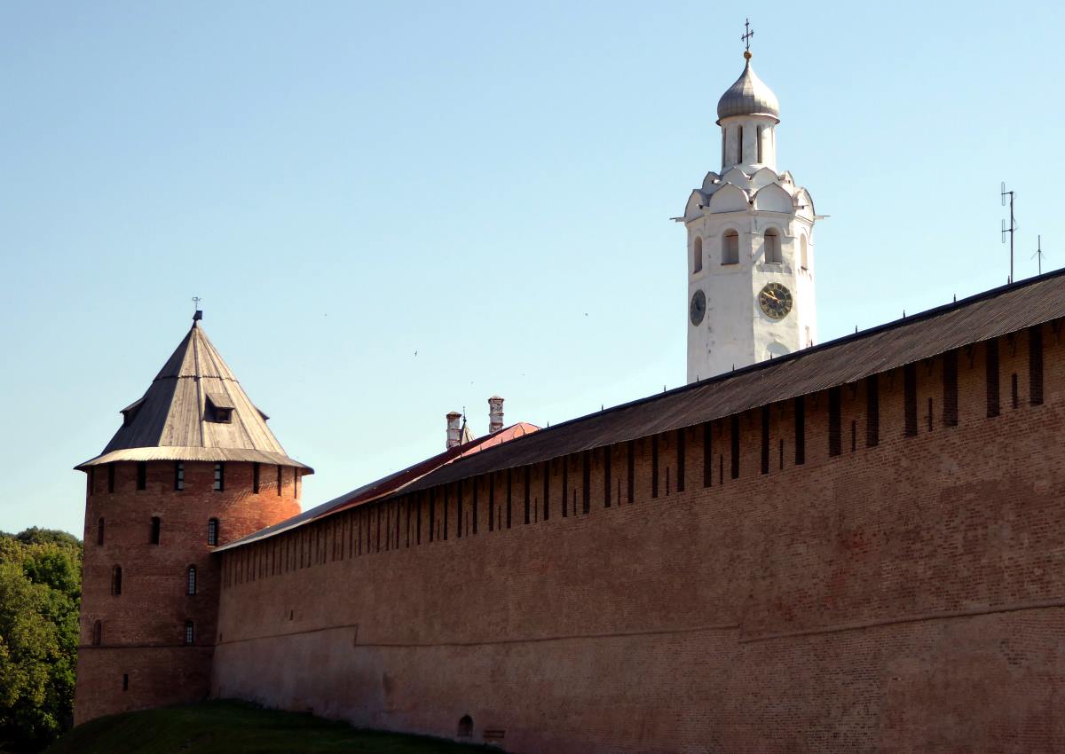 Nowgorod: Stadtmauer